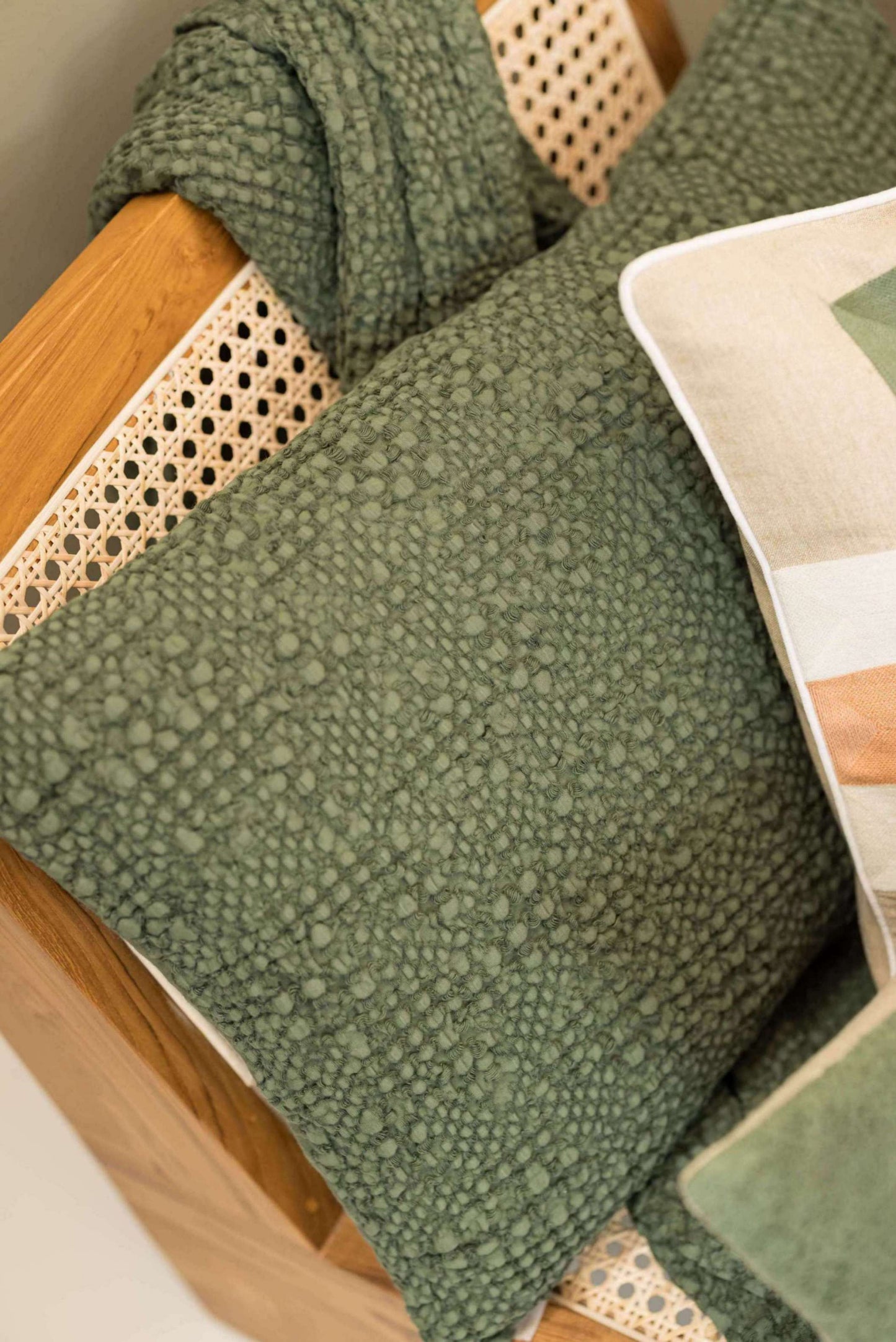 Coussin Tana Olive 40 x 65