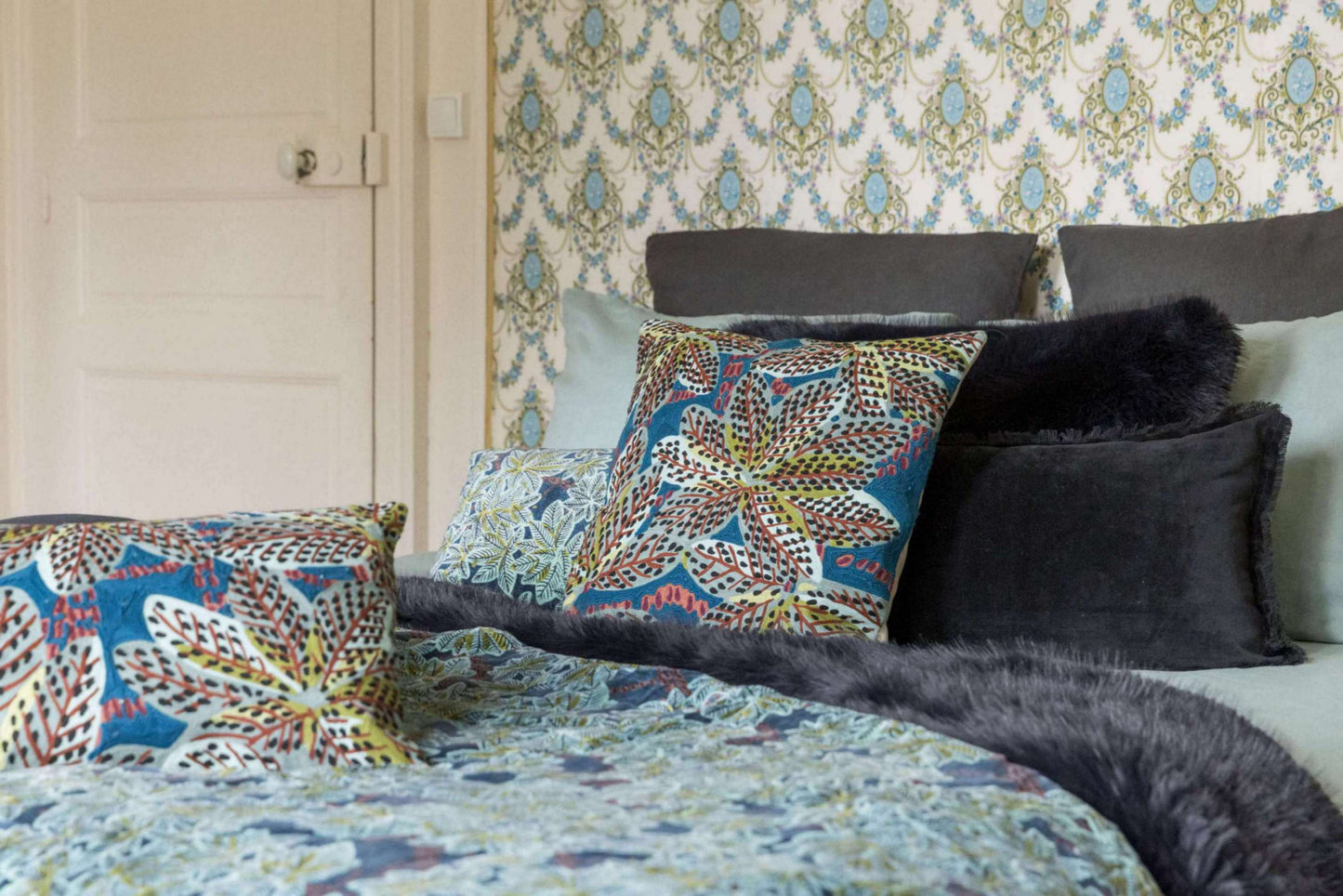 Edredon imprimé Ariane Pétrole 85 x 200