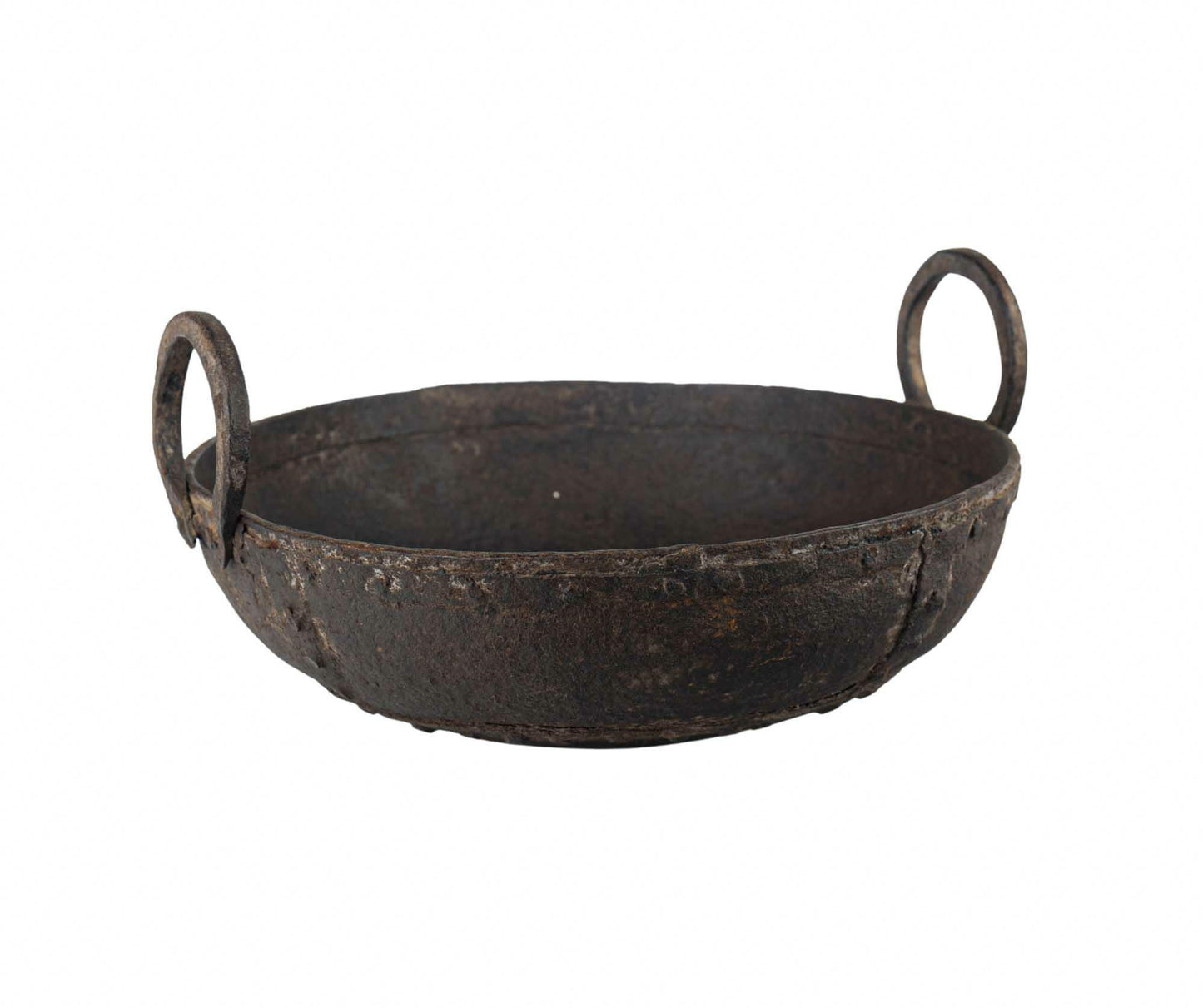 Plat vintage en métal patiné recyclé 48cm de diamètre